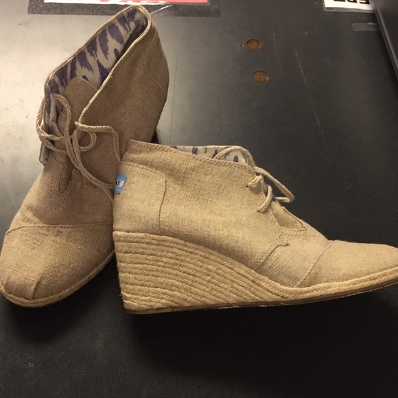 Toms Shoes - TOMS WEDGES
